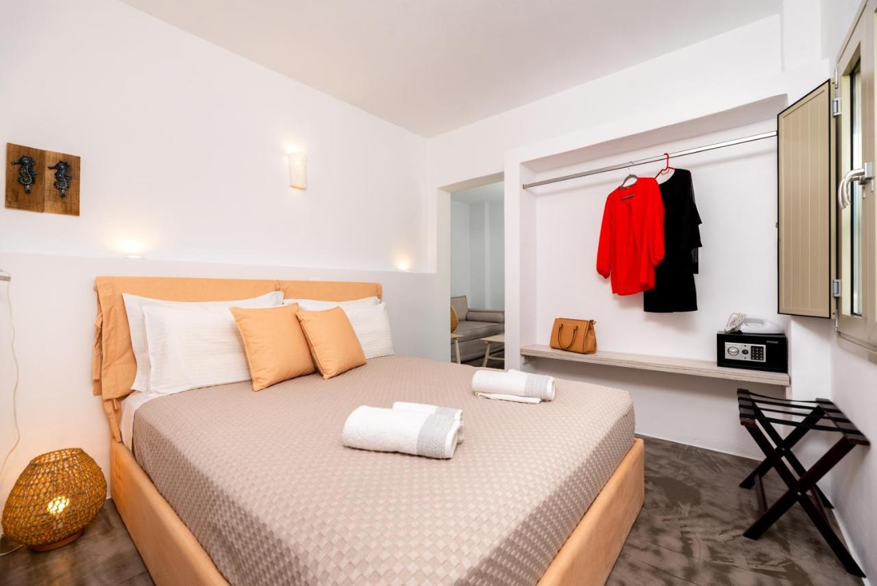 Aerenia Luxury Suites カルテラドス エクステリア 写真