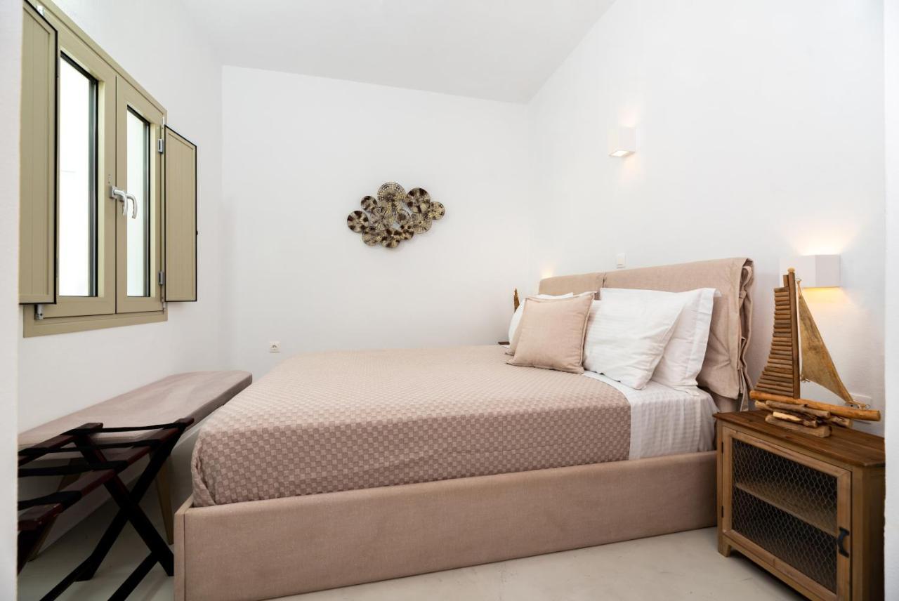 Aerenia Luxury Suites カルテラドス エクステリア 写真