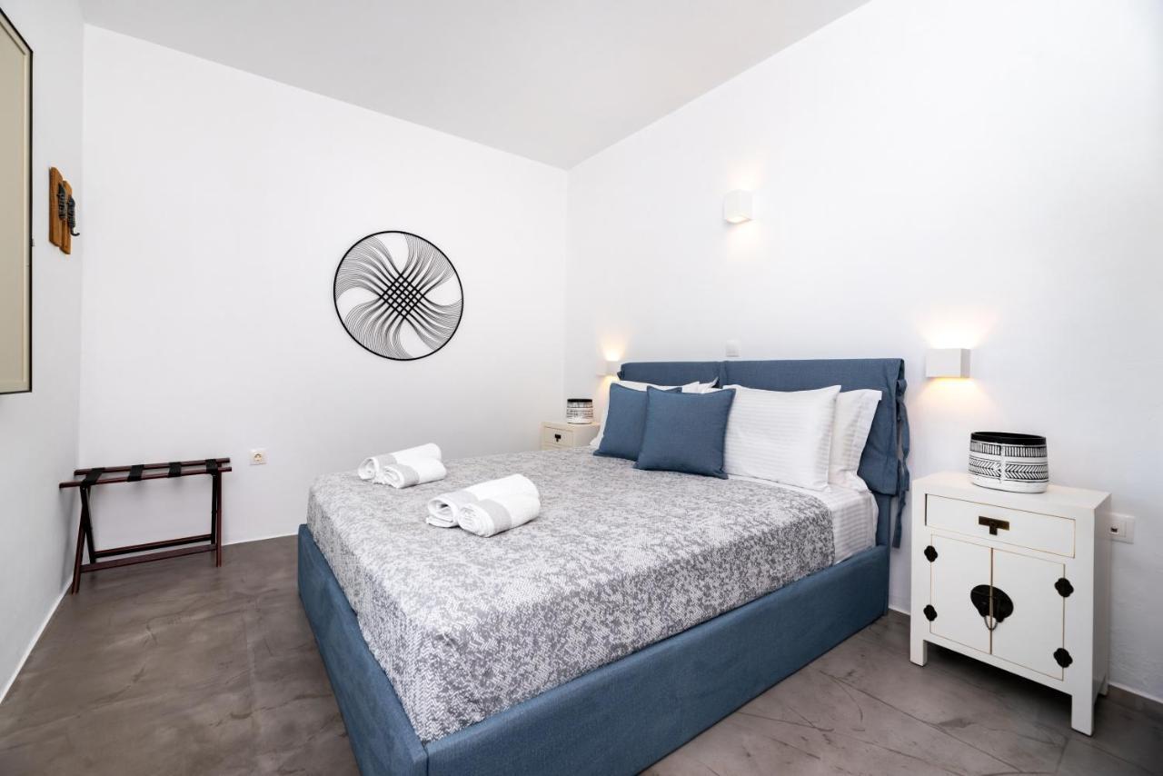 Aerenia Luxury Suites カルテラドス エクステリア 写真