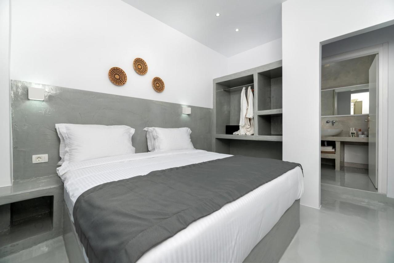 Aerenia Luxury Suites カルテラドス エクステリア 写真
