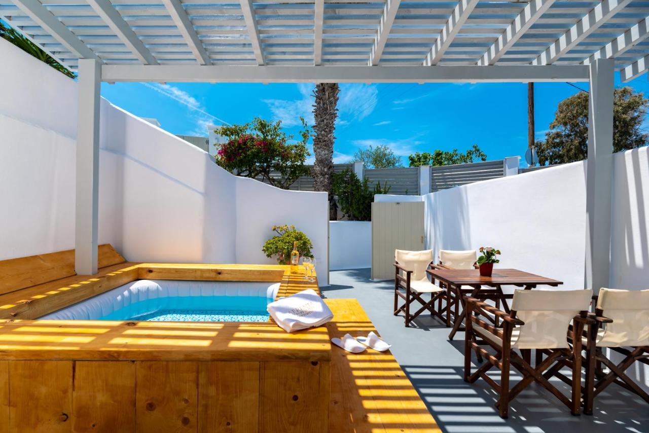 Aerenia Luxury Suites カルテラドス エクステリア 写真