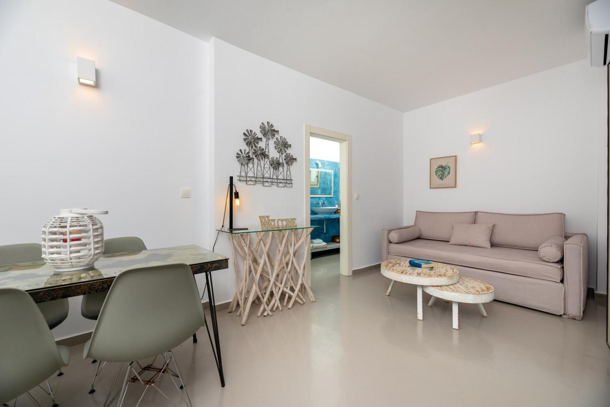 Aerenia Luxury Suites カルテラドス エクステリア 写真